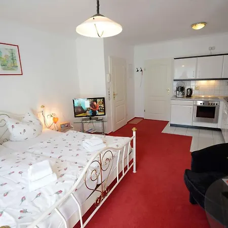 Apartment In - 50 M Vom *